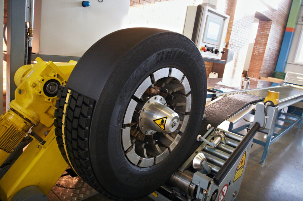 From Manual Logs to Smart Software: A Retreader’s Digital Journey